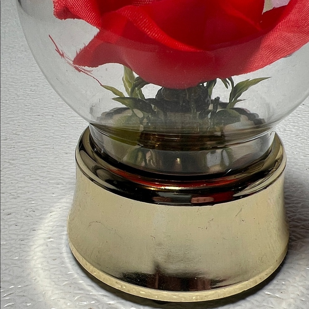 Red Rose Glass Globe with Gold Base in the Original Box - Picture 3 of 5